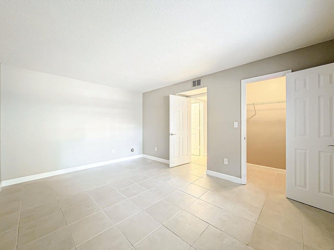 1020 Crystal Way, Unit M, Delray Beach, FL 33444 Photo