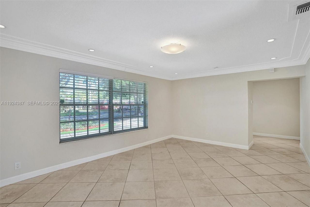 470 NW 46th Ave, Plantation, FL 33317 Photo