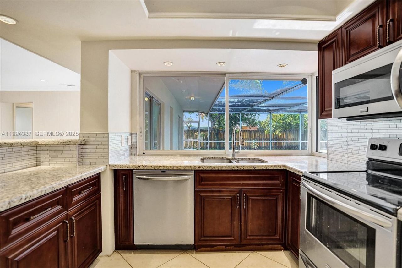 470 NW 46th Ave, Plantation, FL 33317 Photo