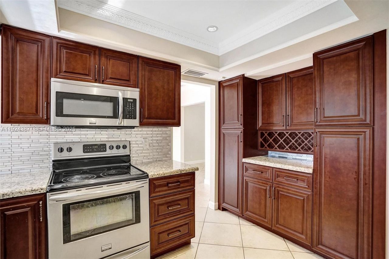 470 NW 46th Ave, Plantation, FL 33317 Photo