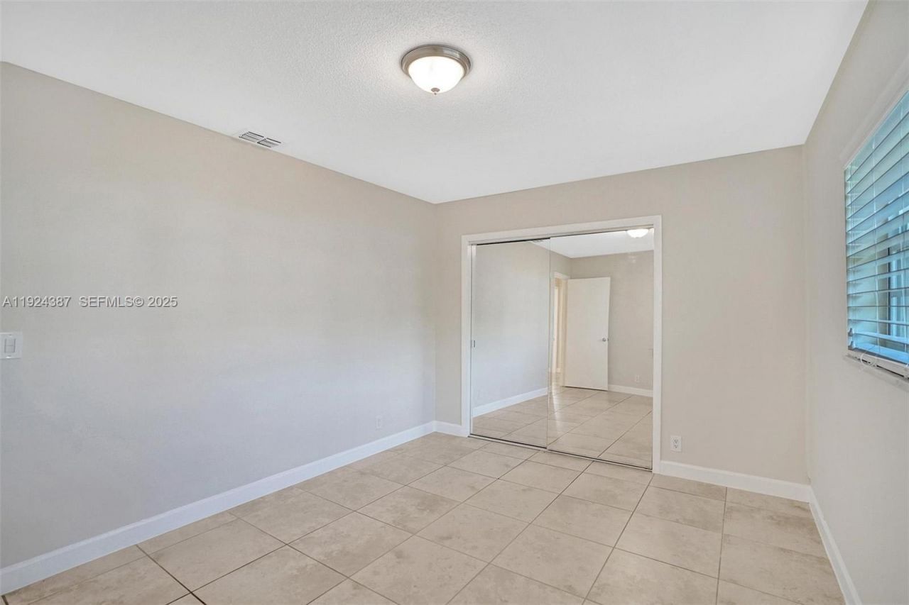 470 NW 46th Ave, Plantation, FL 33317 Photo