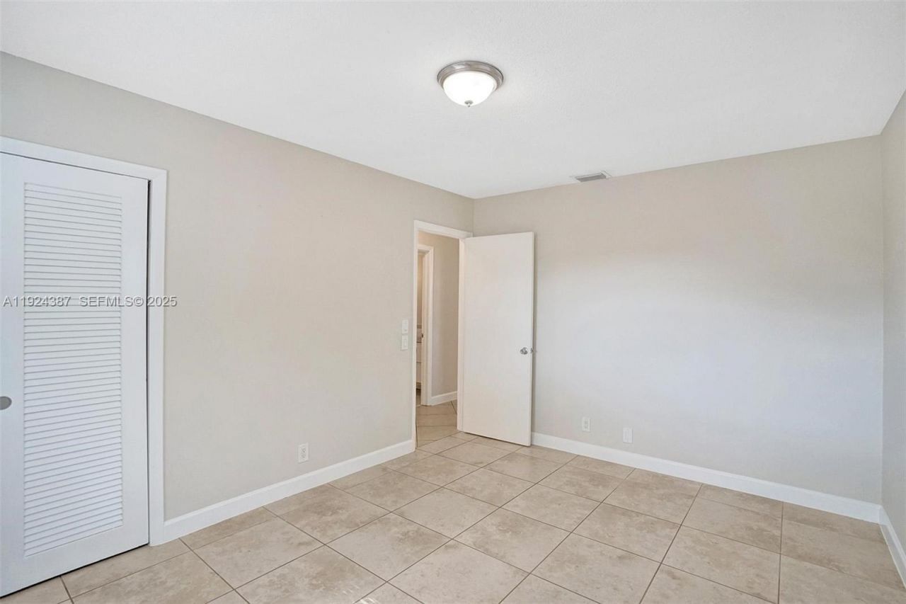 470 NW 46th Ave, Plantation, FL 33317 Photo