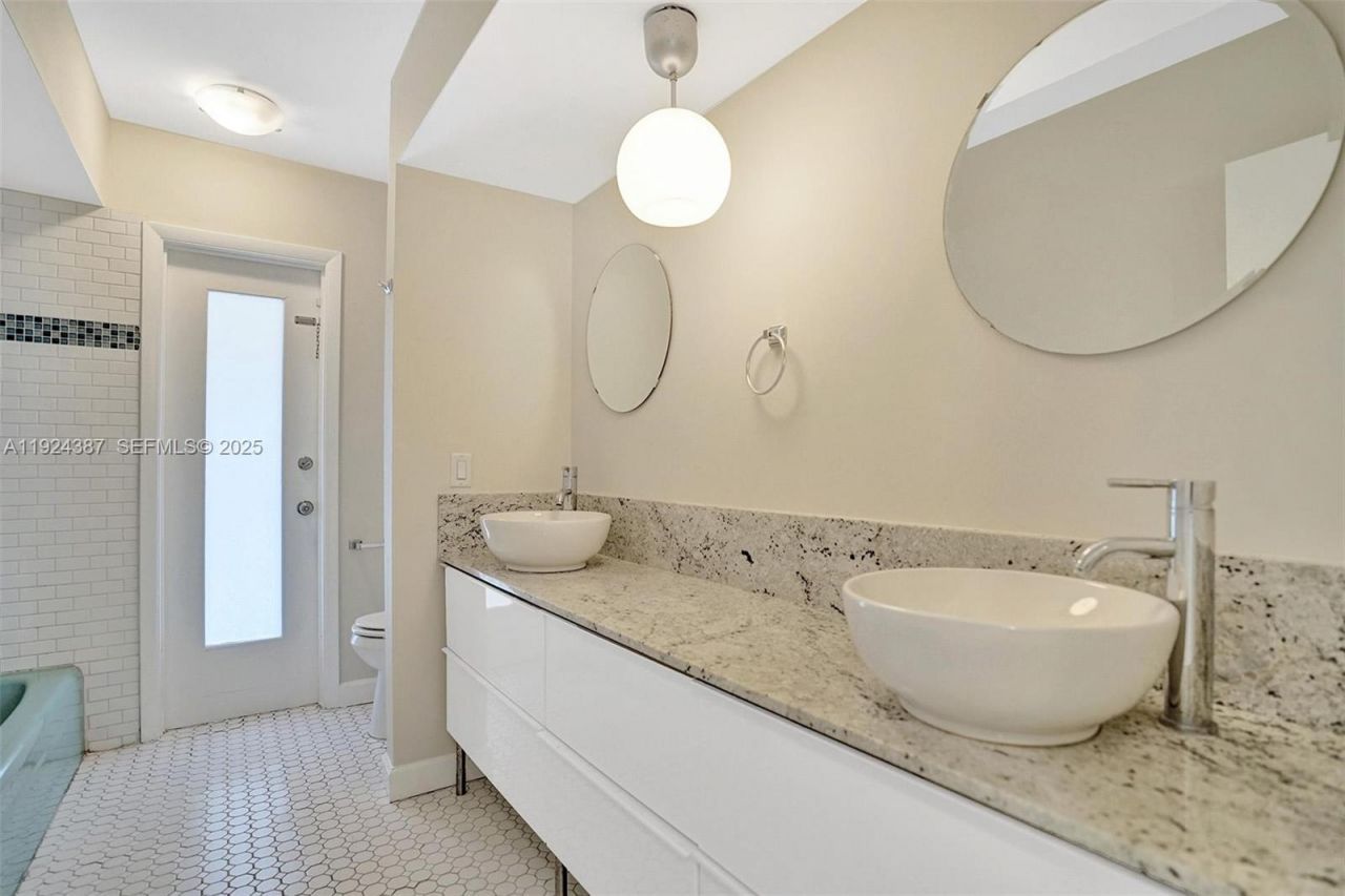 470 NW 46th Ave, Plantation, FL 33317 Photo