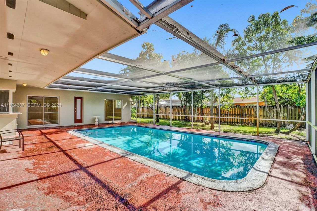 470 NW 46th Ave, Plantation, FL 33317 Photo