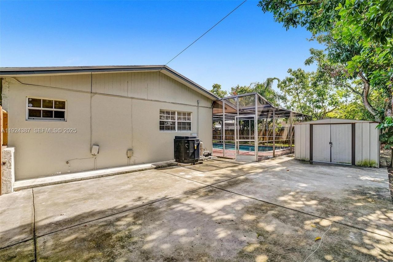 470 NW 46th Ave, Plantation, FL 33317 Photo