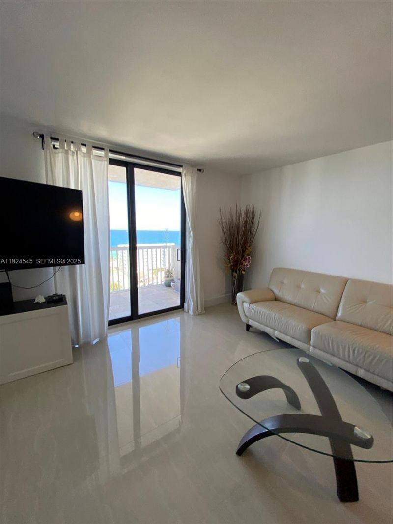 1500 S Ocean Dr, Unit 16J, Hollywood, FL 33019 Photo