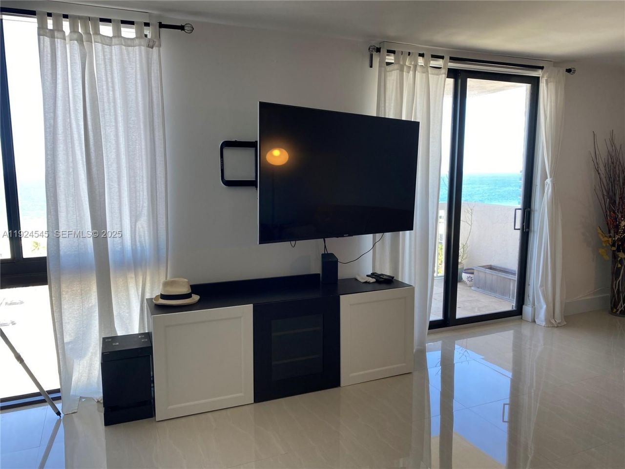 1500 S Ocean Dr, Unit 16J, Hollywood, FL 33019 Photo