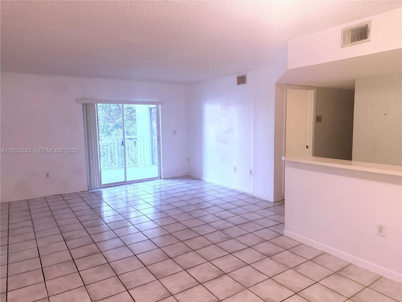 8540 SW 212th St, Unit 308, Cutler Bay, FL 33189 Photo