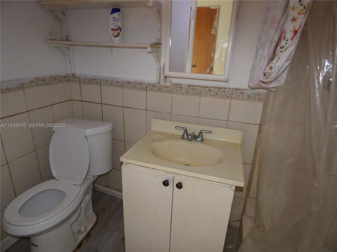 408 NW 97th St, Miami, FL 33150 Photo