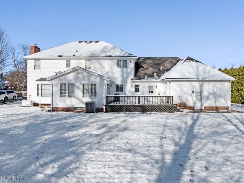 856 Birchwood Drive, Alliance, OH 44601 Photo 2