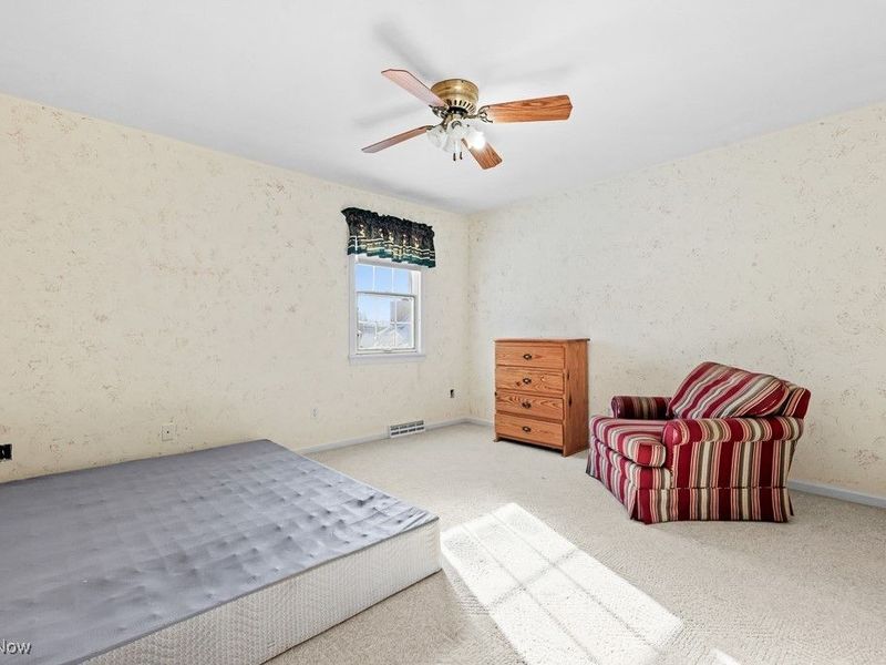 856 Birchwood Drive, Alliance, OH 44601 Photo 34