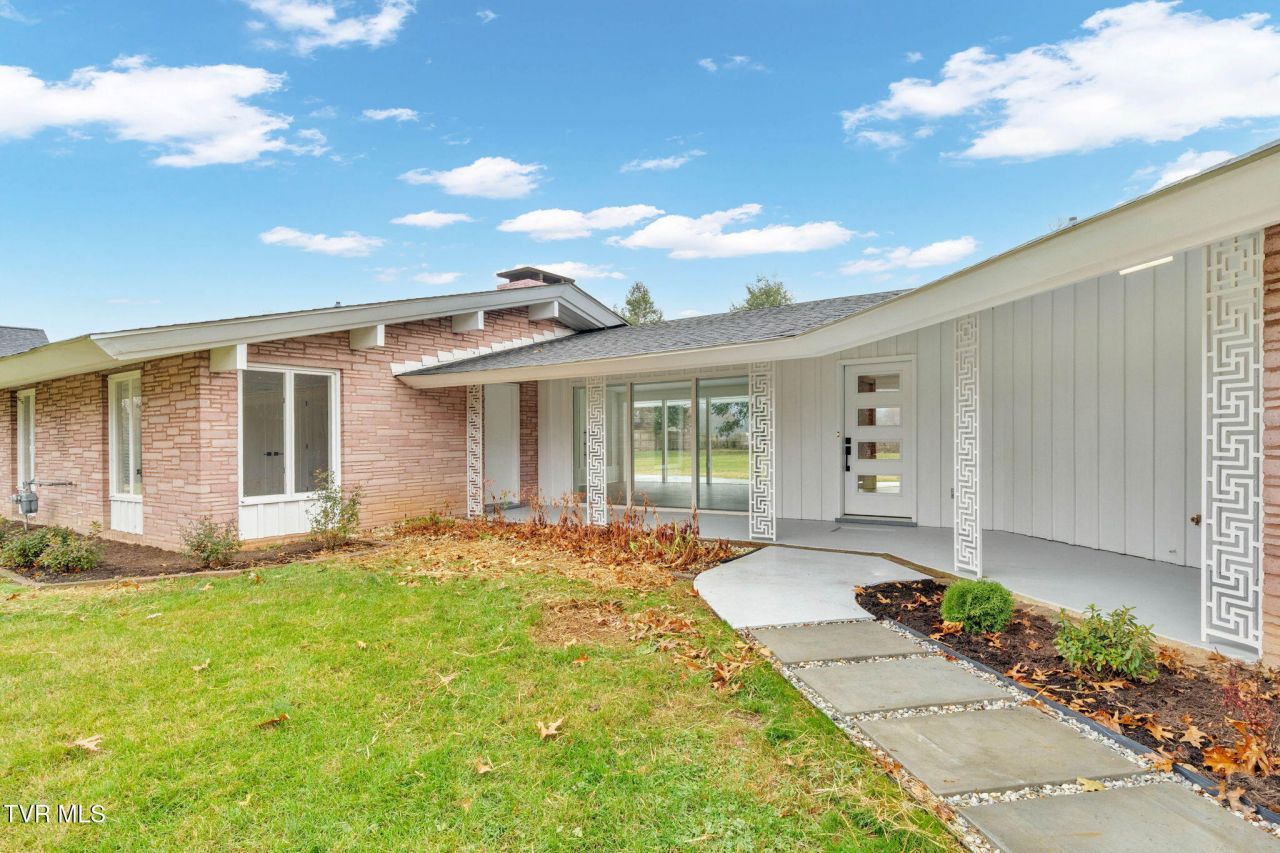 2911 West Walnut Street, Johnson City, TN 37604 Main Photo