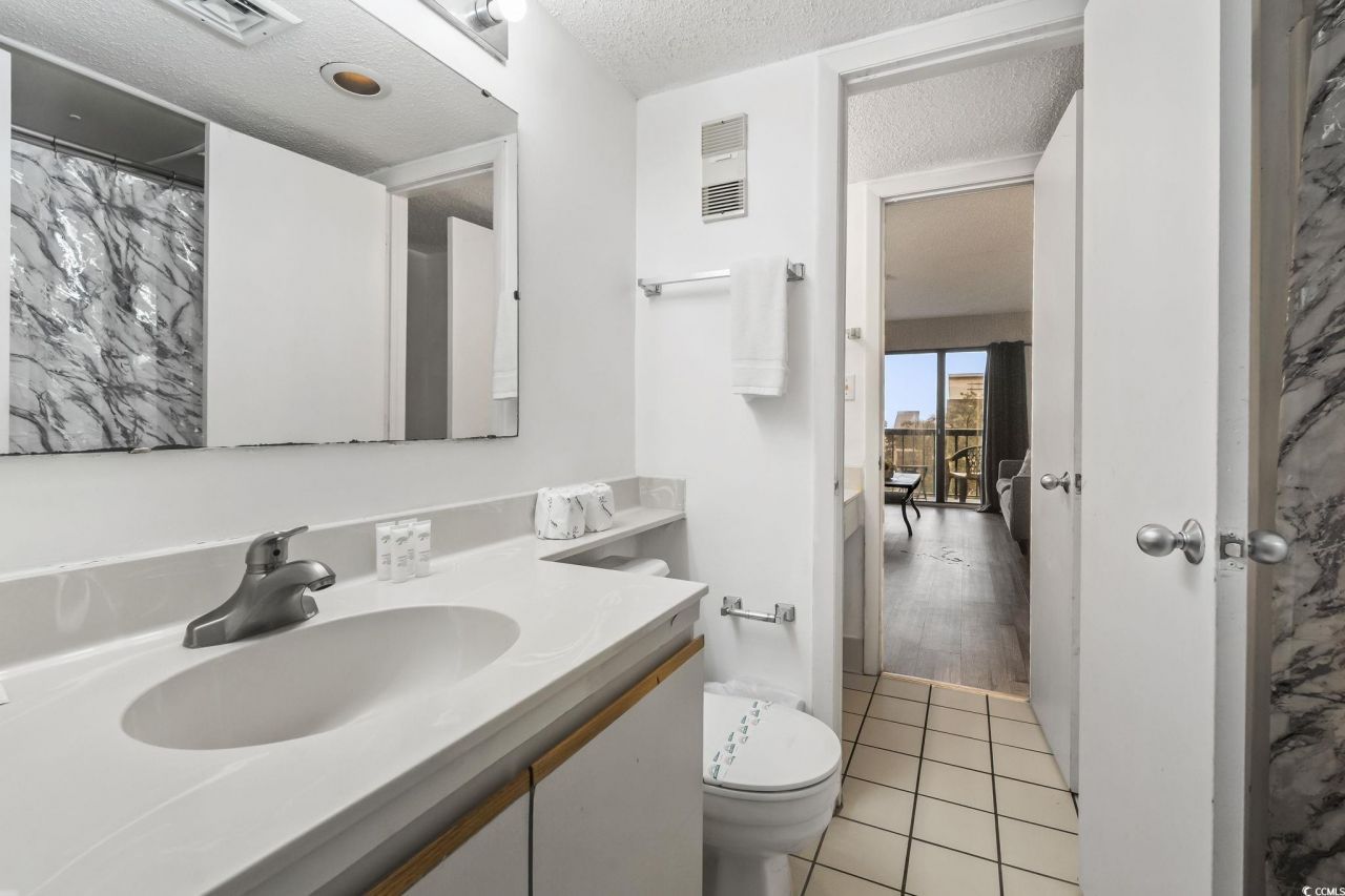 210 75th Ave N Photo 6