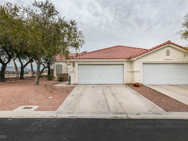 7782 Top Hat Avenue, Las Vegas, NV 89113