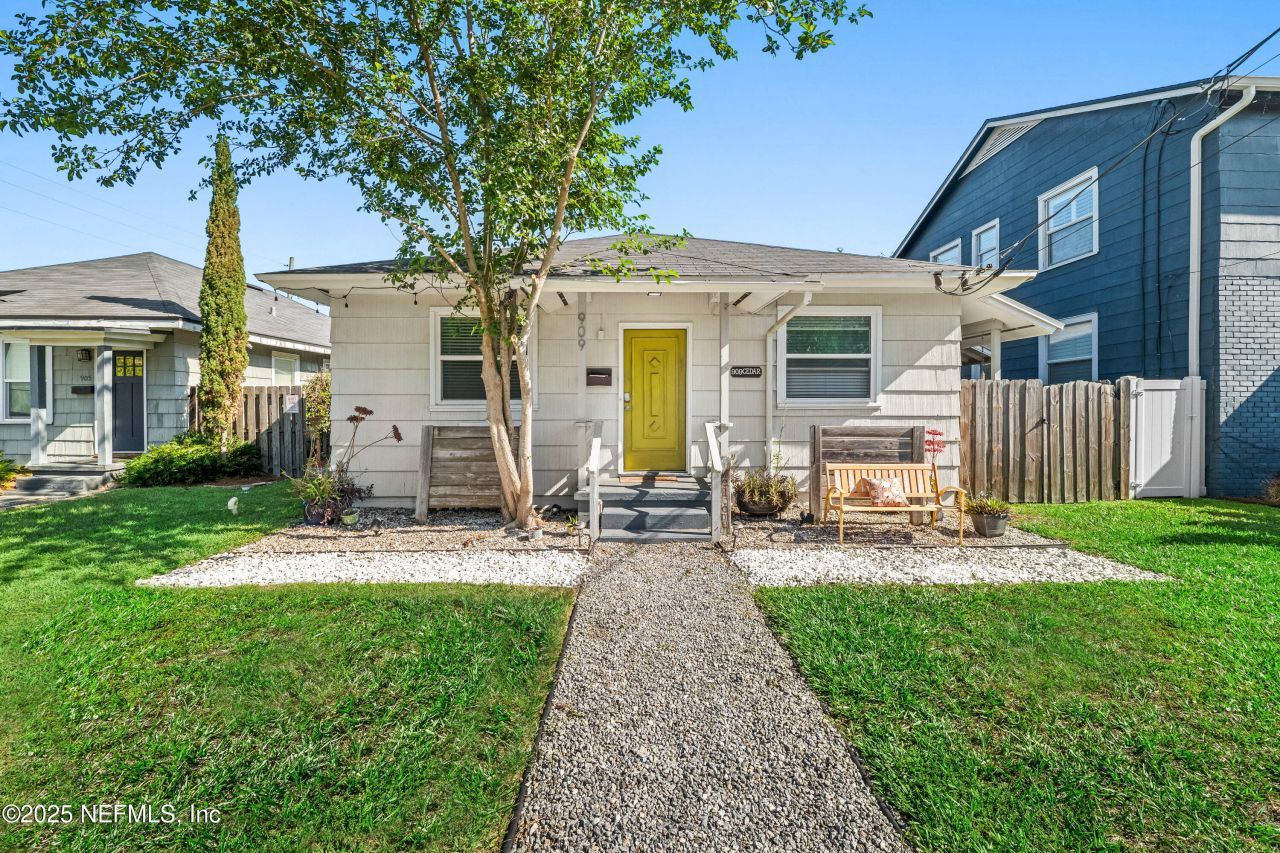 909 Cedar Street, Jacksonville, FL 32207 Main Photo