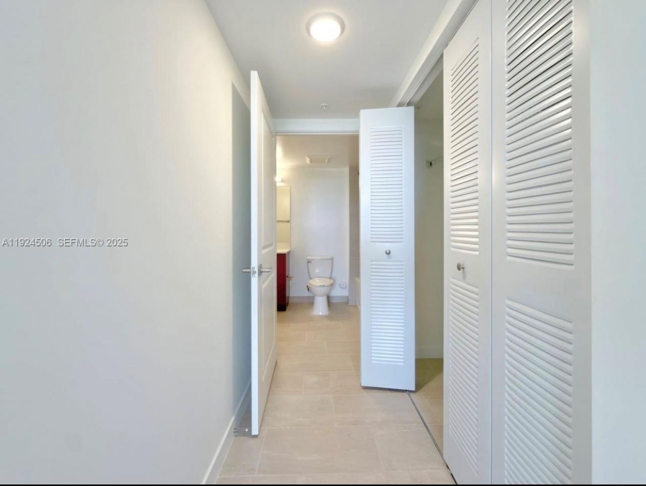 11239 NW 4th Ter, Unit 131, Sweetwater, FL 33172 Photo