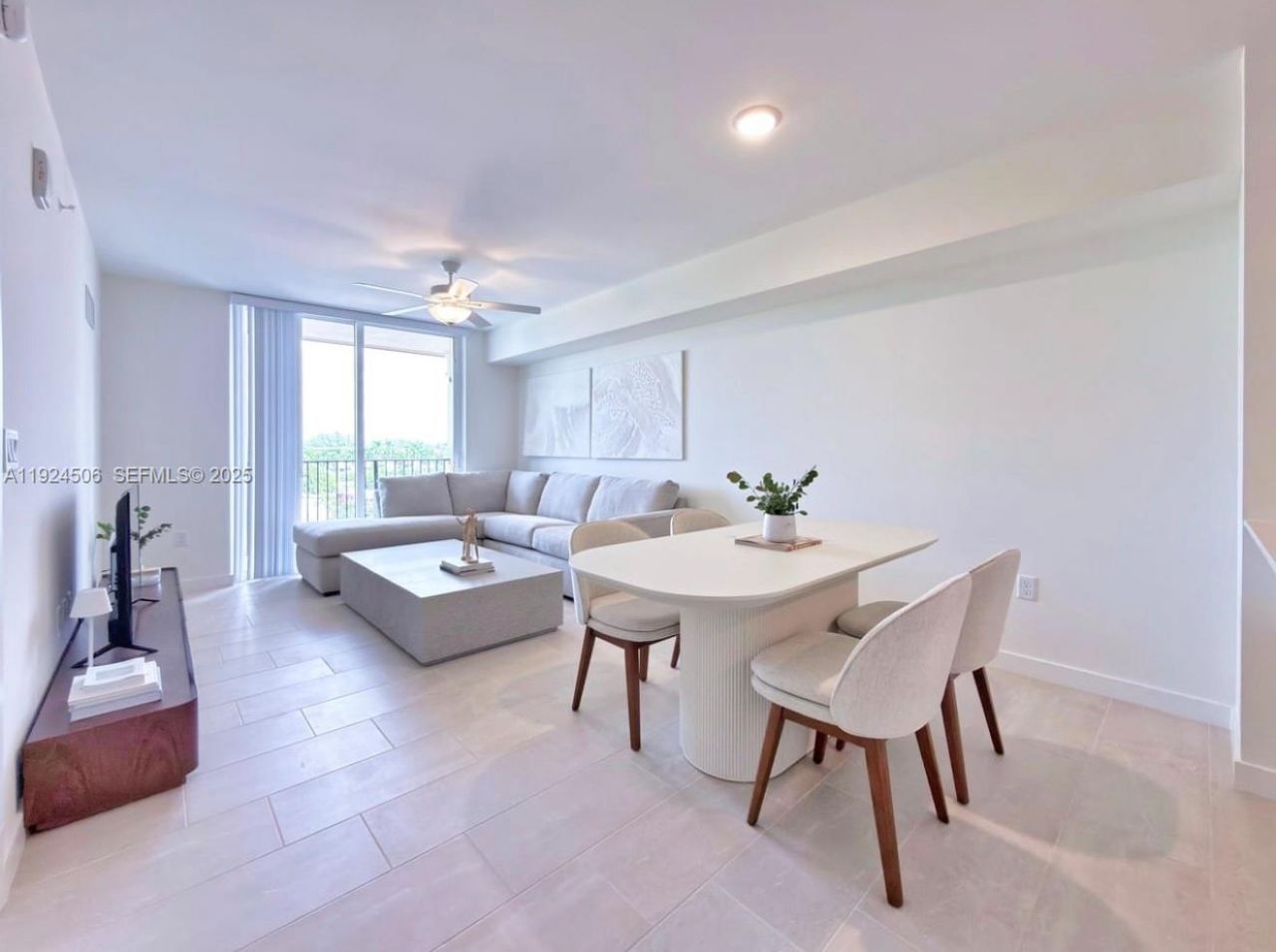 11239 NW 4th Ter, Unit 131, Sweetwater, FL 33172 Photo