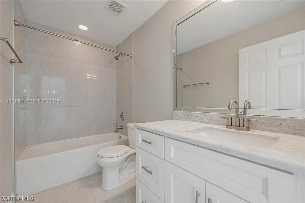 830 Angelo Ave, Lehigh Acres, FL 33971 Photo