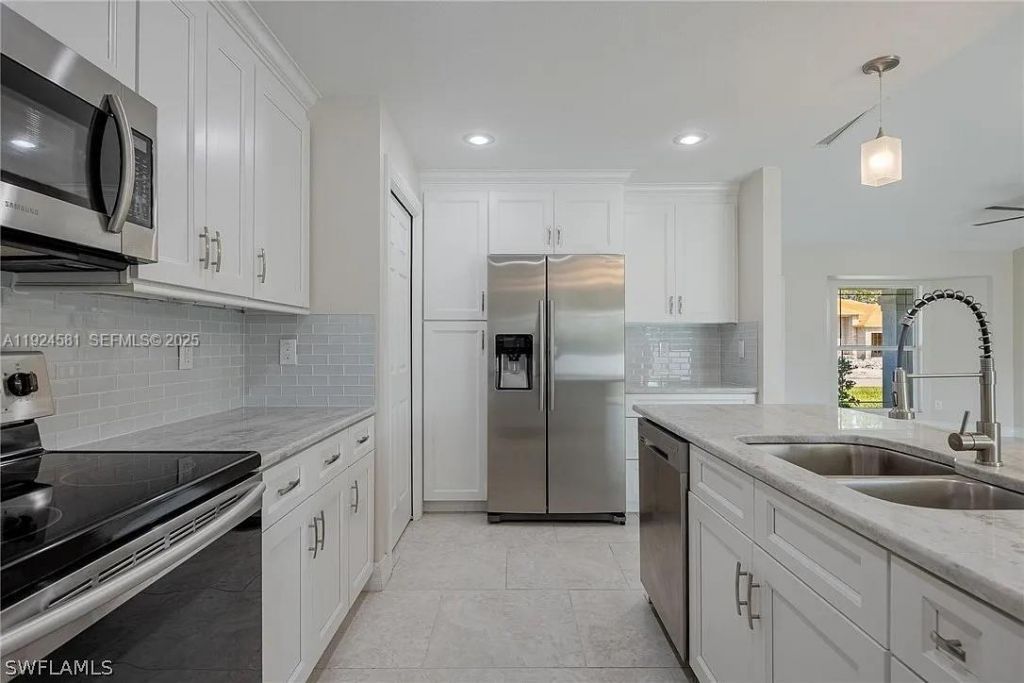 830 Angelo Ave, Lehigh Acres, FL 33971 Photo