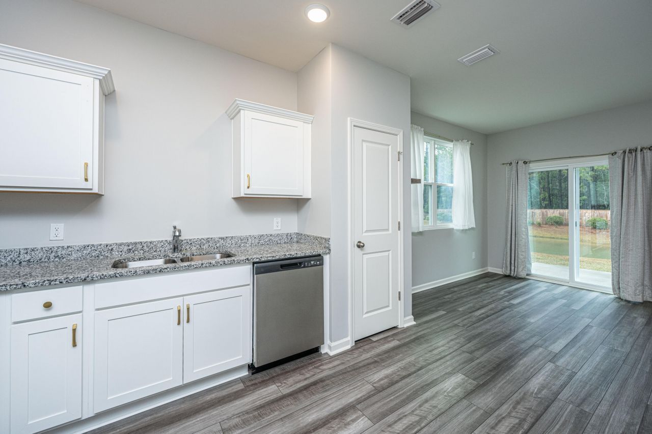 1201 Scarlett Maple Street Photo 12