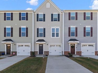 6430 Pathfinder Way, Raleigh, NC 27616