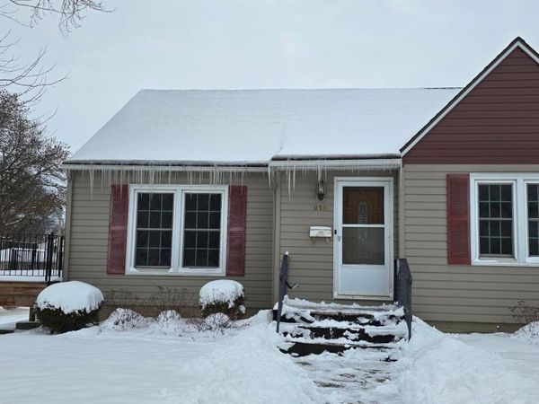 918 Clausen Avenue, Albert Lea, MN 56007