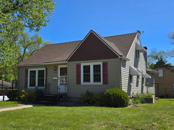 918 Clausen Avenue, Albert Lea, MN 56007