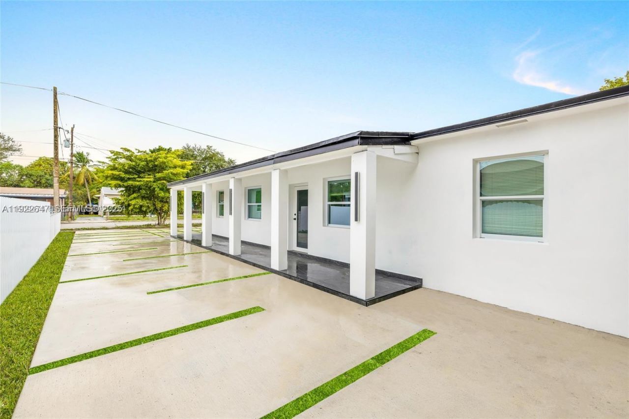 5509 NW 5th Ct, Unit 5511, Miami, FL 33127 Photo