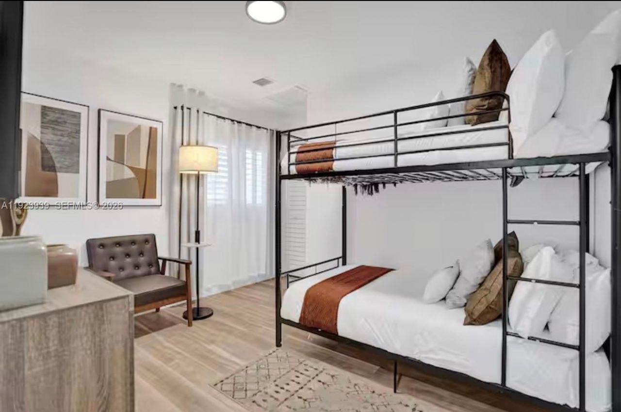 11155 SW 40th St, Davie, FL 33328 Photo