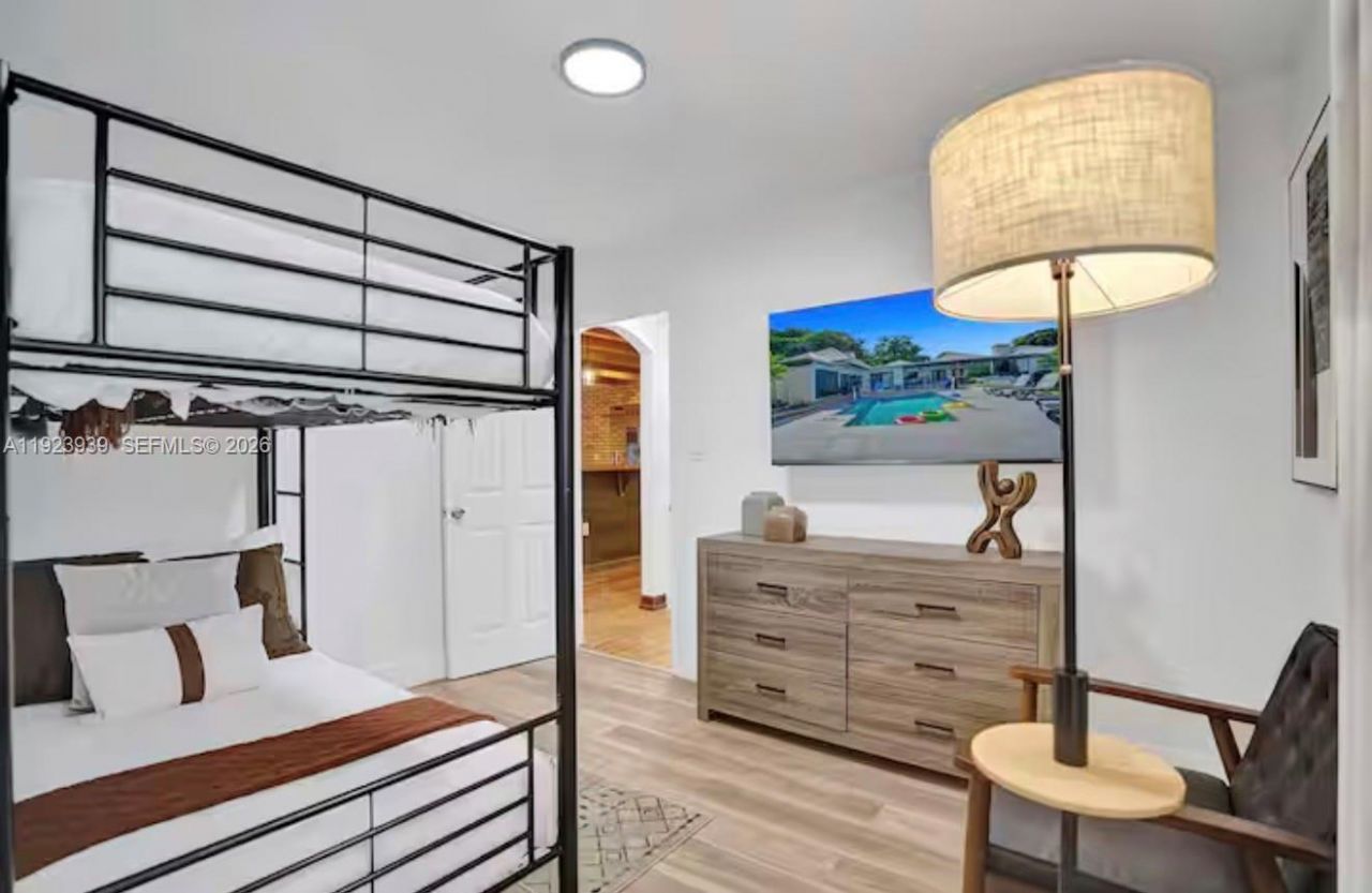 11155 SW 40th St, Davie, FL 33328 Photo