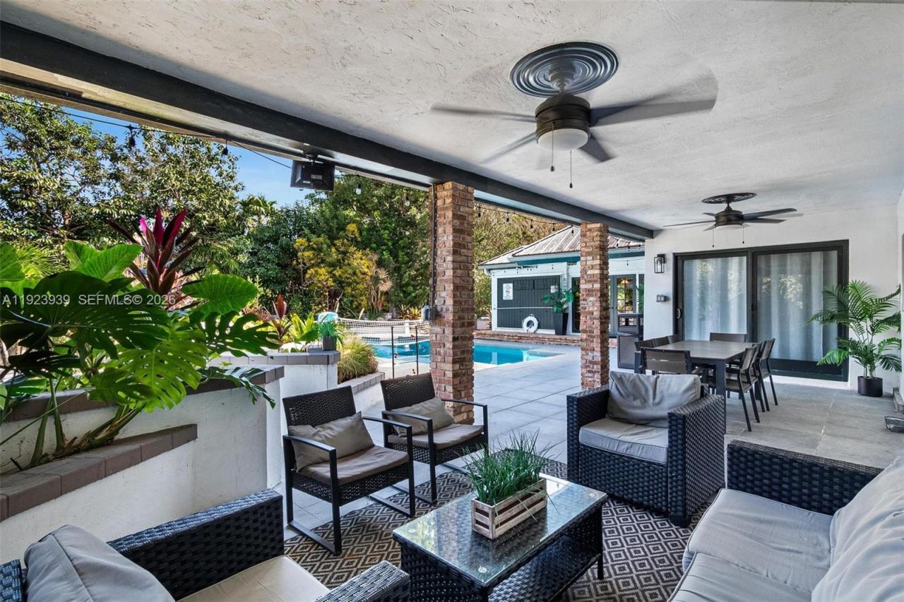 11155 SW 40th St, Davie, FL 33328 Photo