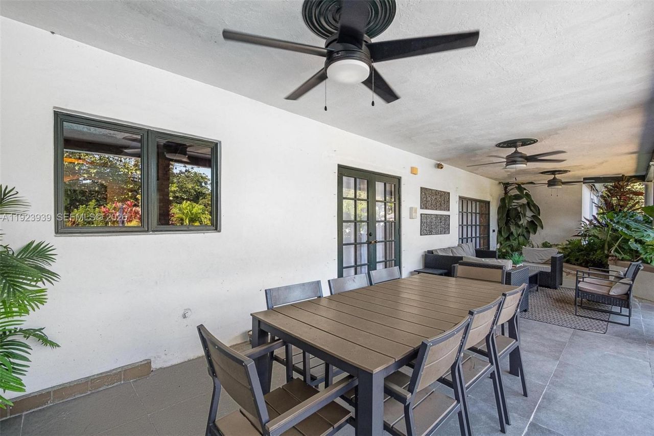 11155 SW 40th St, Davie, FL 33328 Photo