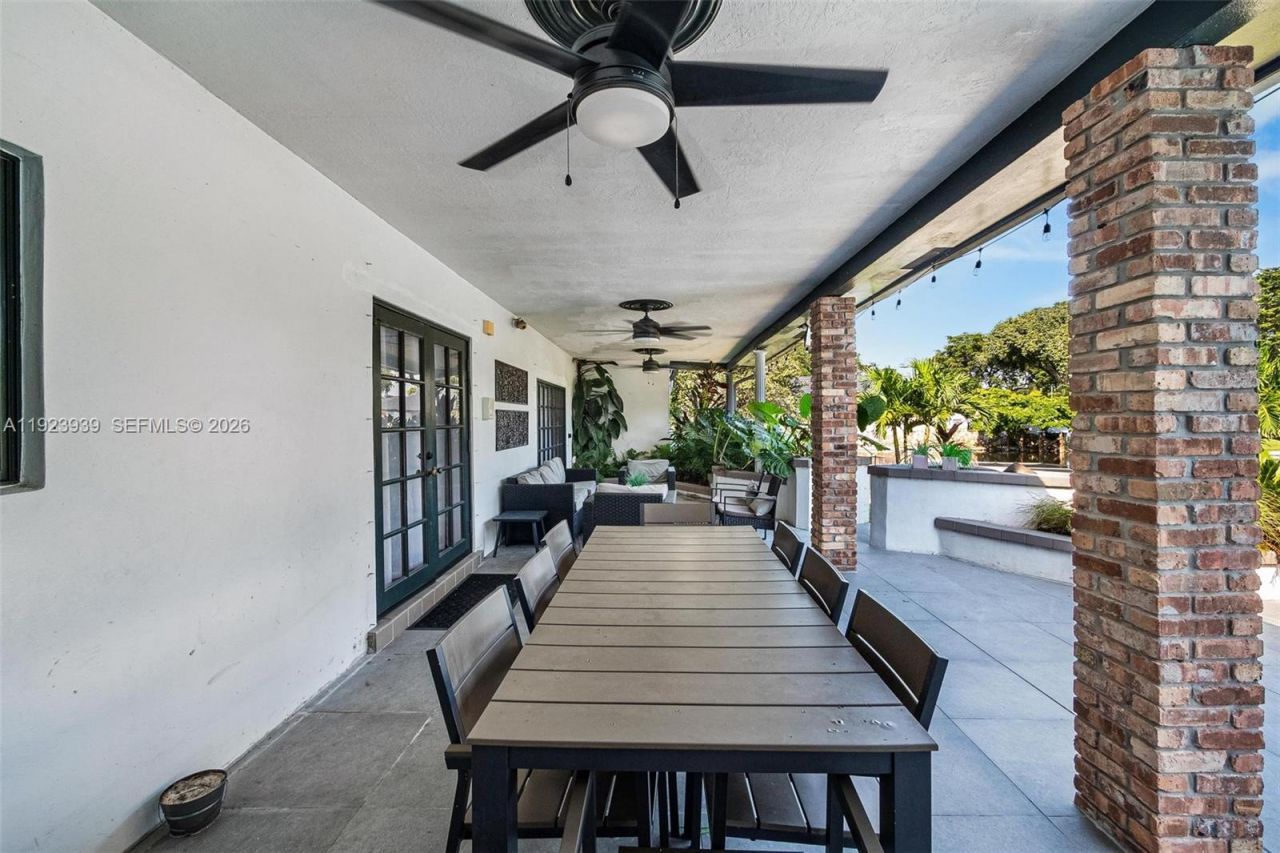 11155 SW 40th St, Davie, FL 33328 Photo