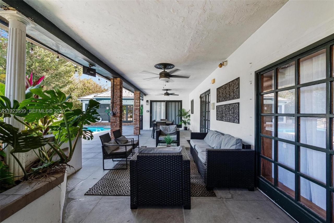 11155 SW 40th St, Davie, FL 33328 Photo