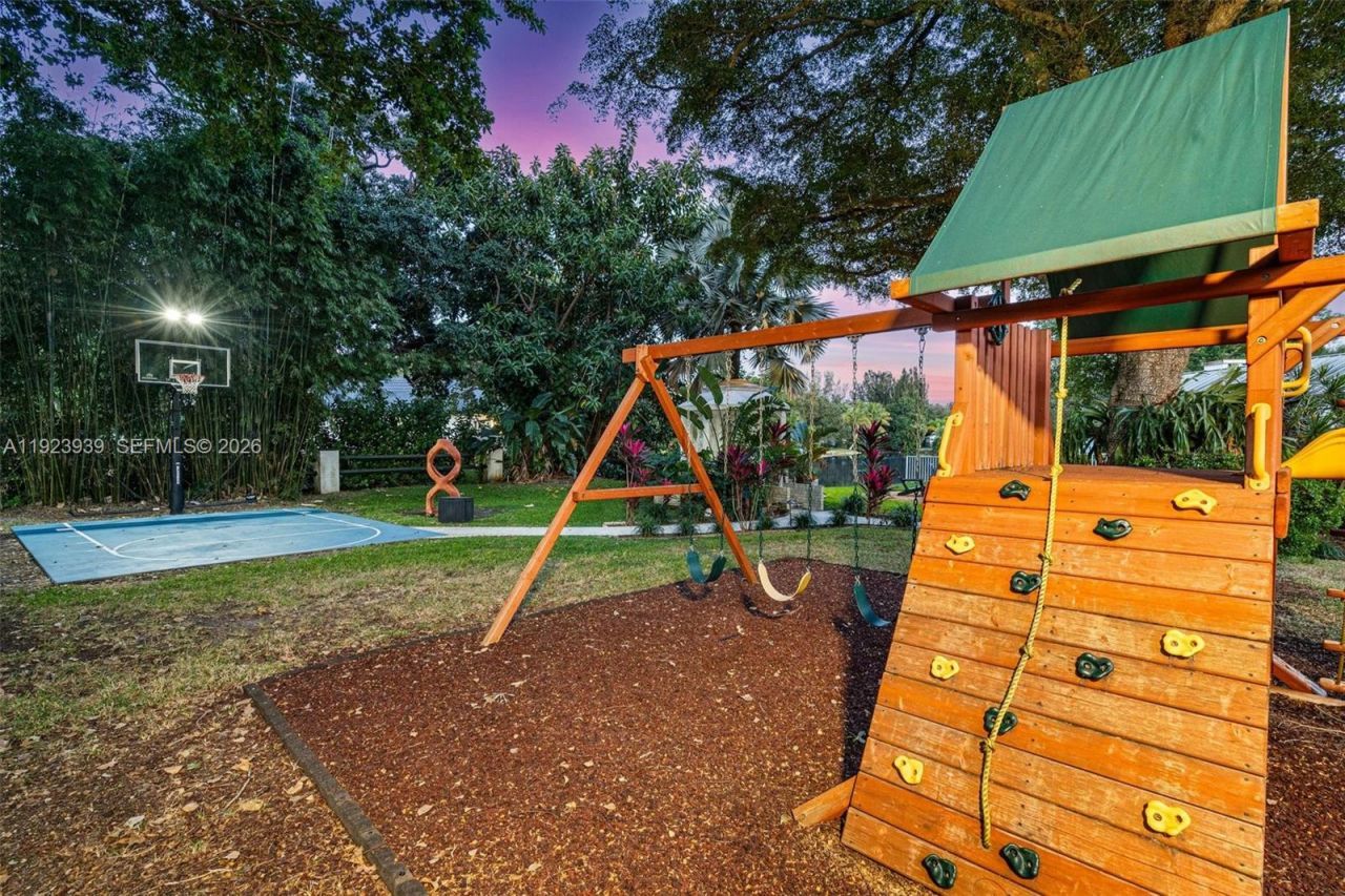 11155 SW 40th St, Davie, FL 33328 Photo