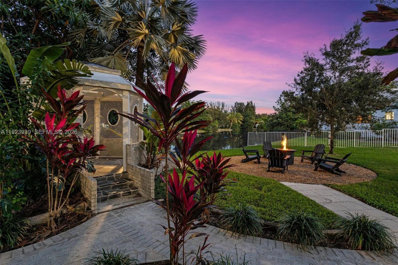 11155 SW 40th St, Davie, FL 33328 Photo