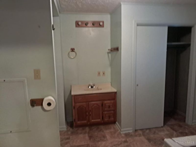 1730 Braeburn Road, Aberdeen, OH 45101 Photo 18