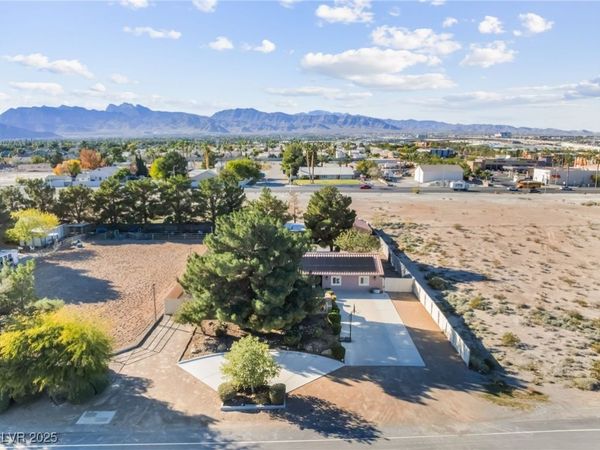 6109 Starlight Drive, Las Vegas, NV 89130