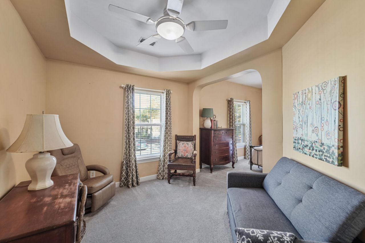 805 E Marymont Lane Photo 17