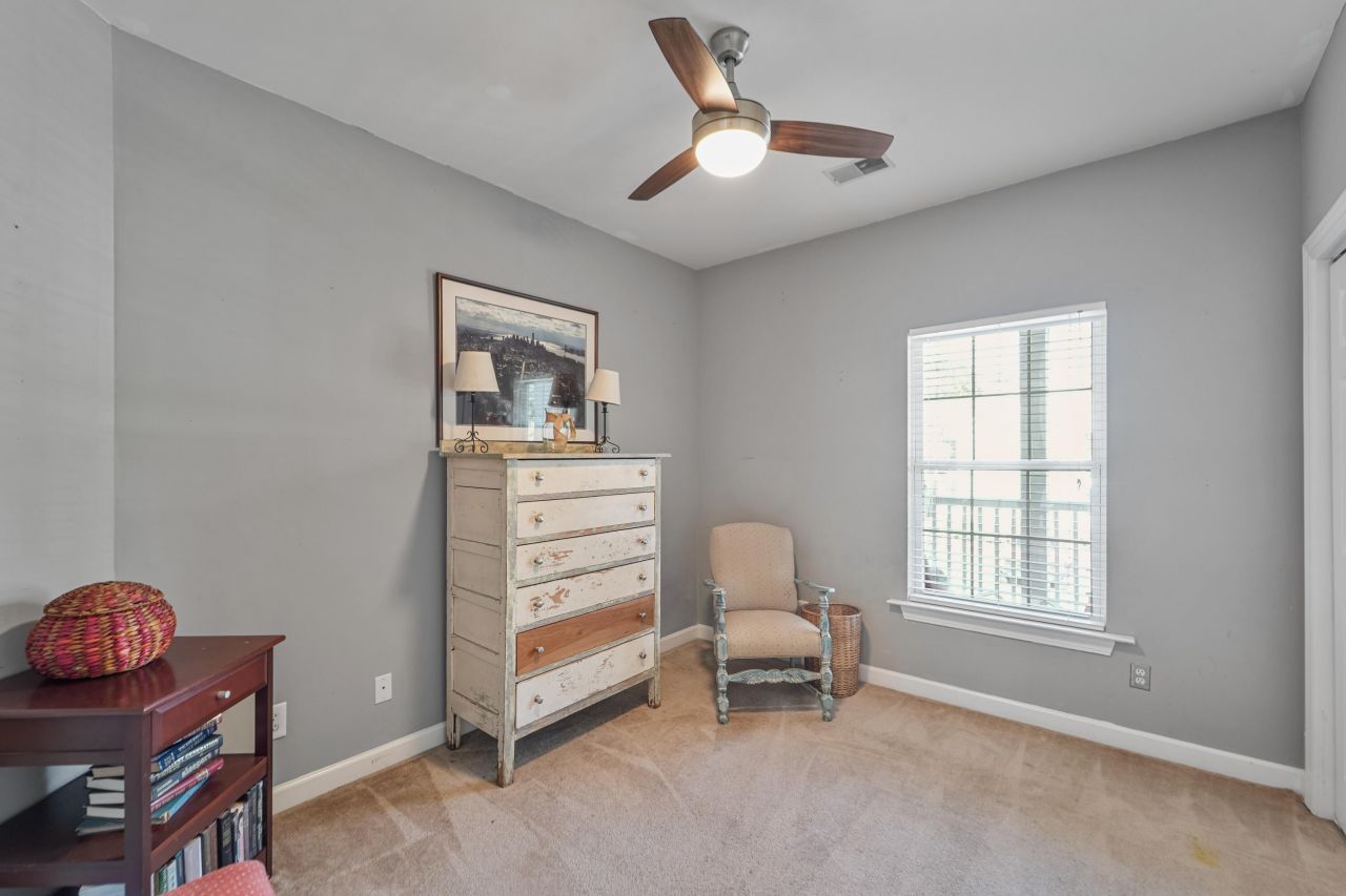 805 E Marymont Lane Photo 23