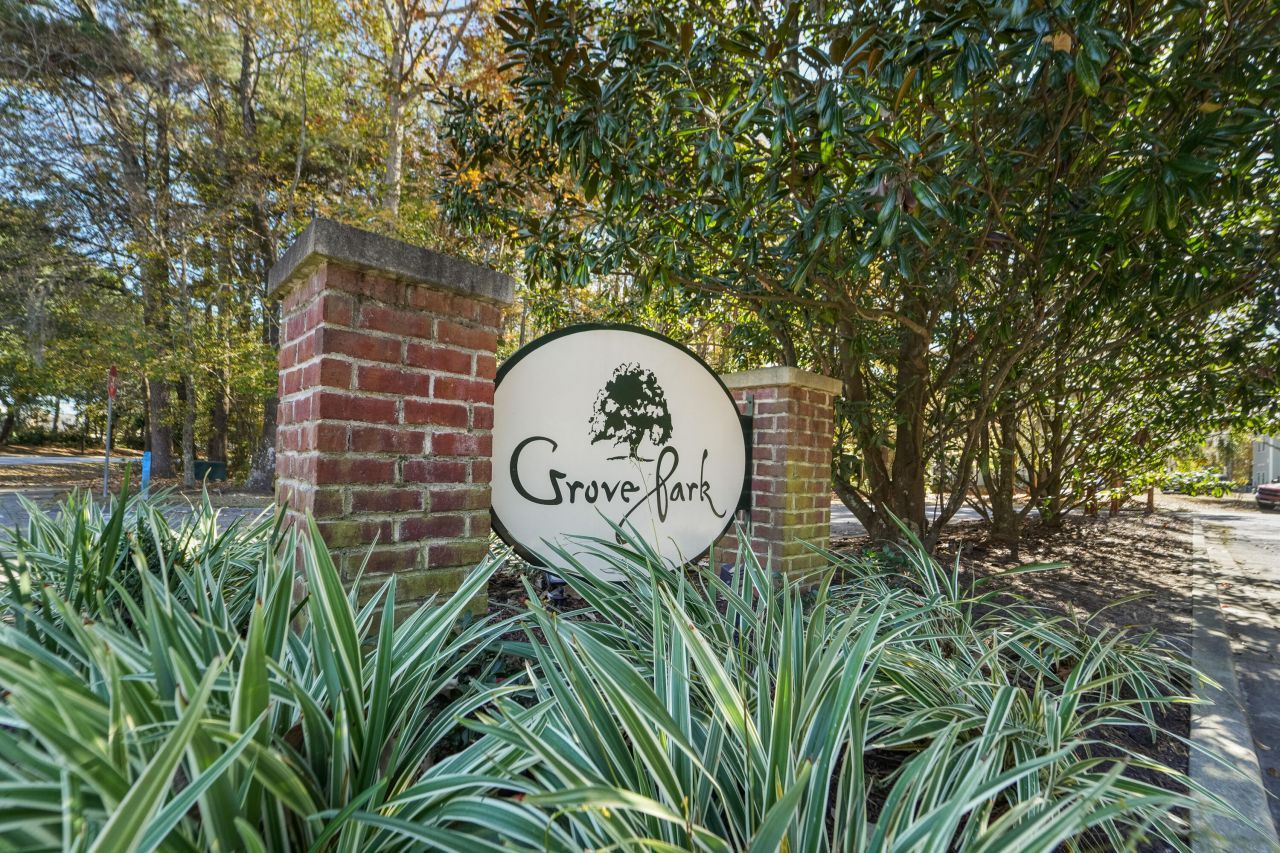 805 E Marymont Lane Photo 28