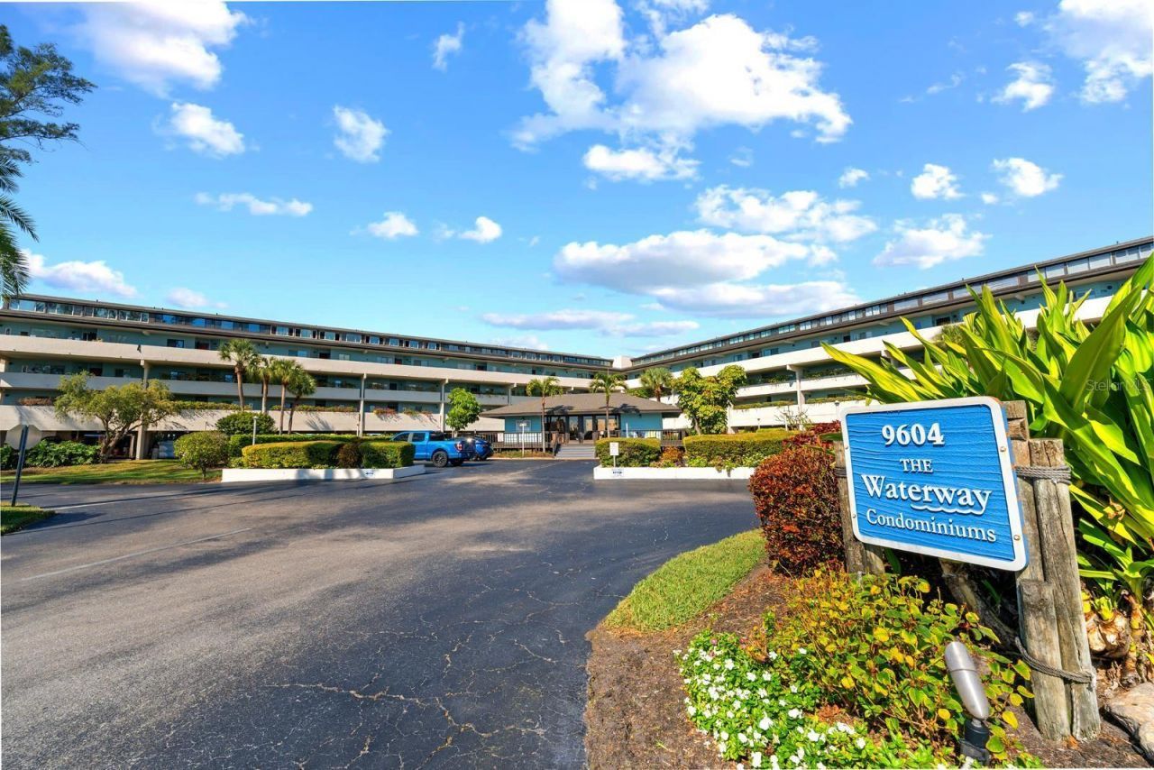 9604 Cortez Road W, Unit 136, Bradenton, FL 34210 Photo