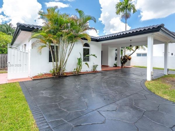 2810 SW 114TH AVENUE, MIAMI, FL 33165