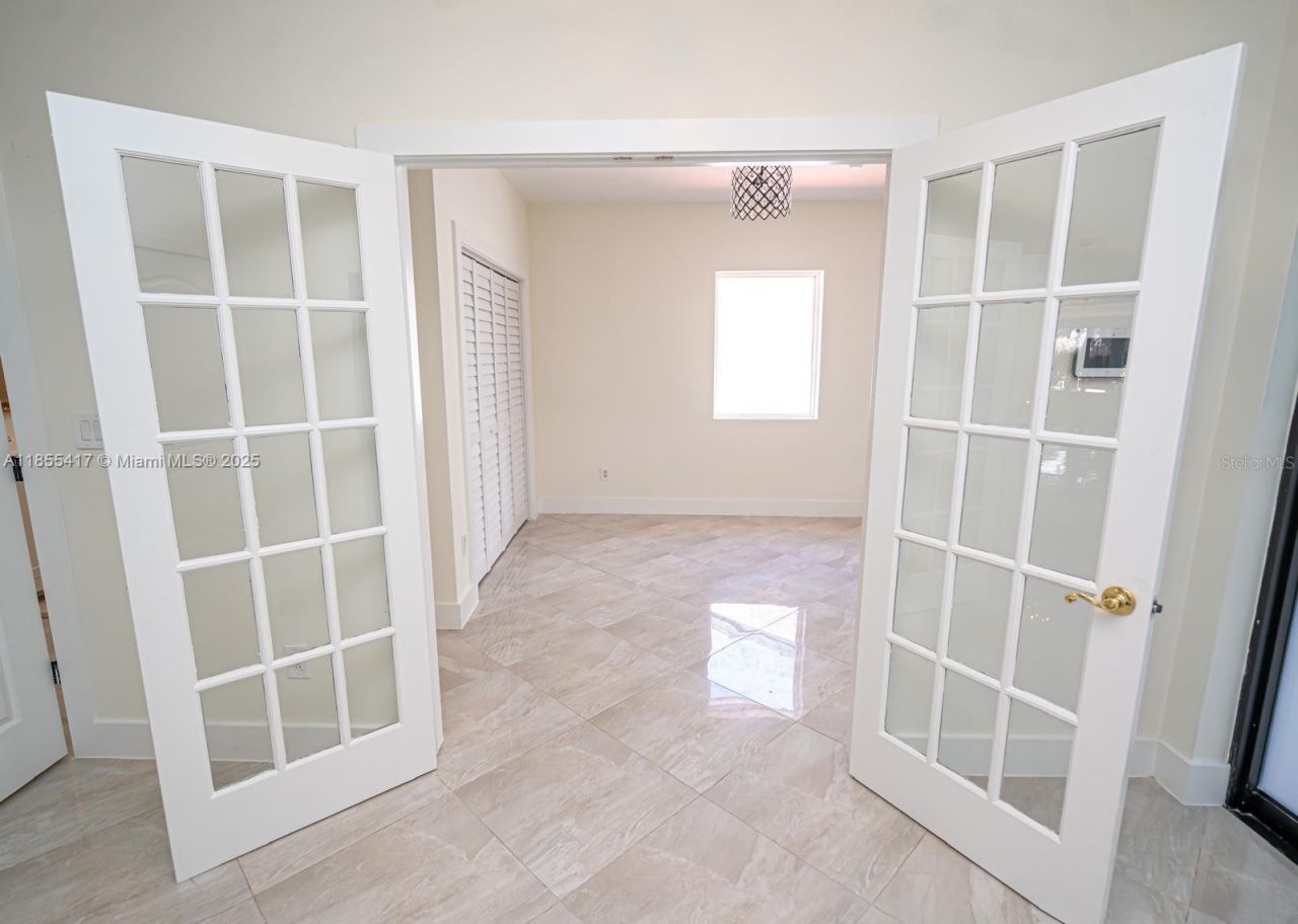 2810 SW 114th Avenue, Miami, FL 33165 Photo