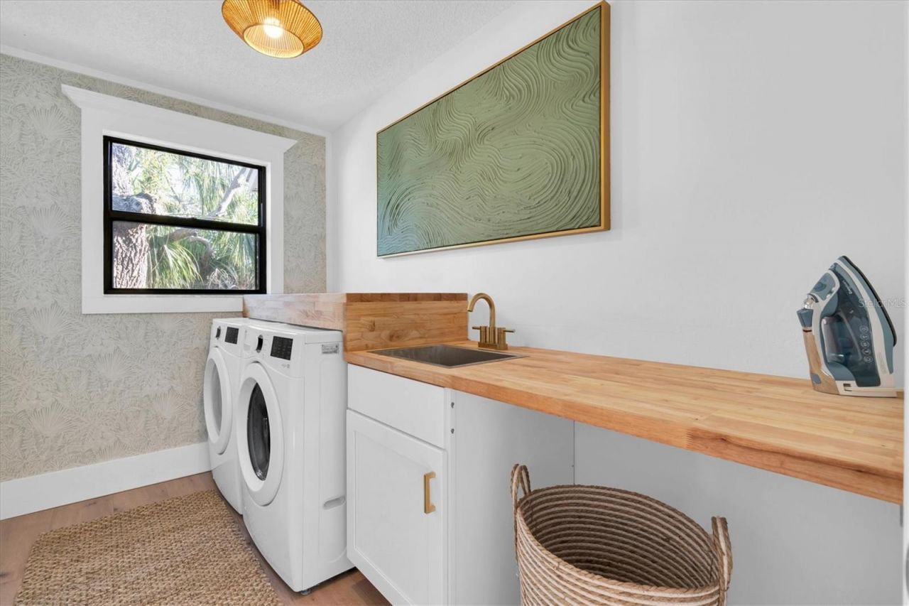 4004 Bayside Court, Bradenton, FL 34210 Photo