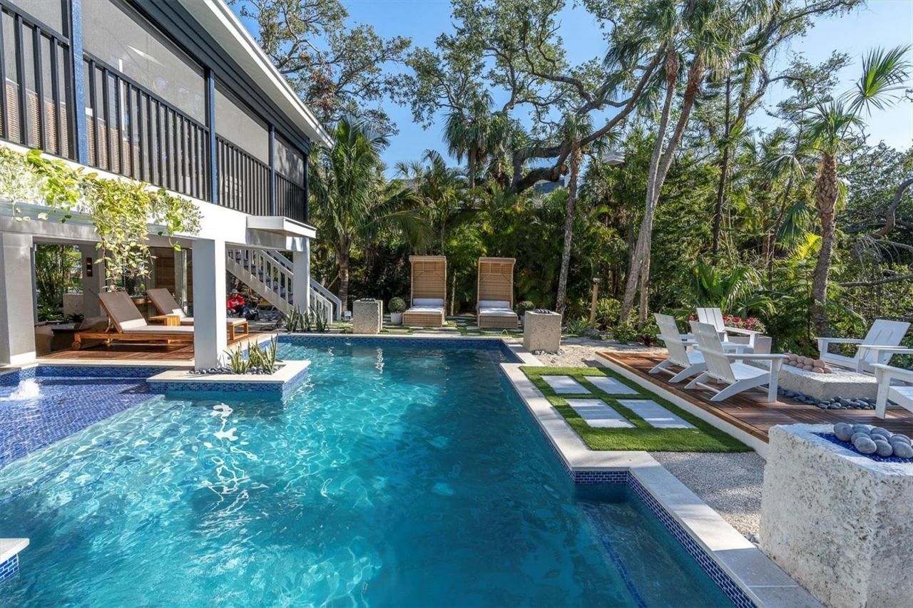 4004 Bayside Court, Bradenton, FL 34210 Photo