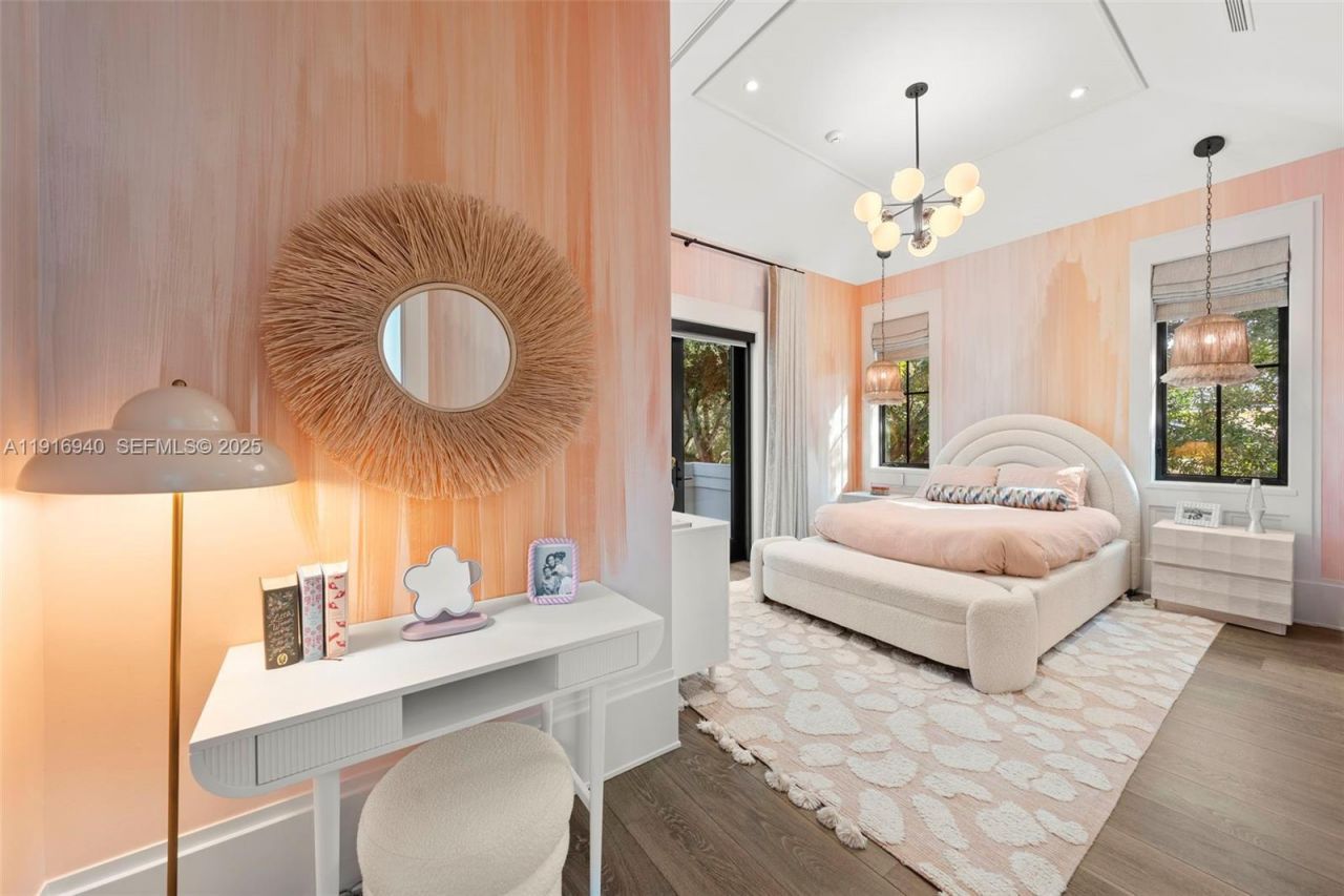 9500 SW 61st Ct, Pinecrest, FL 33156 Photo