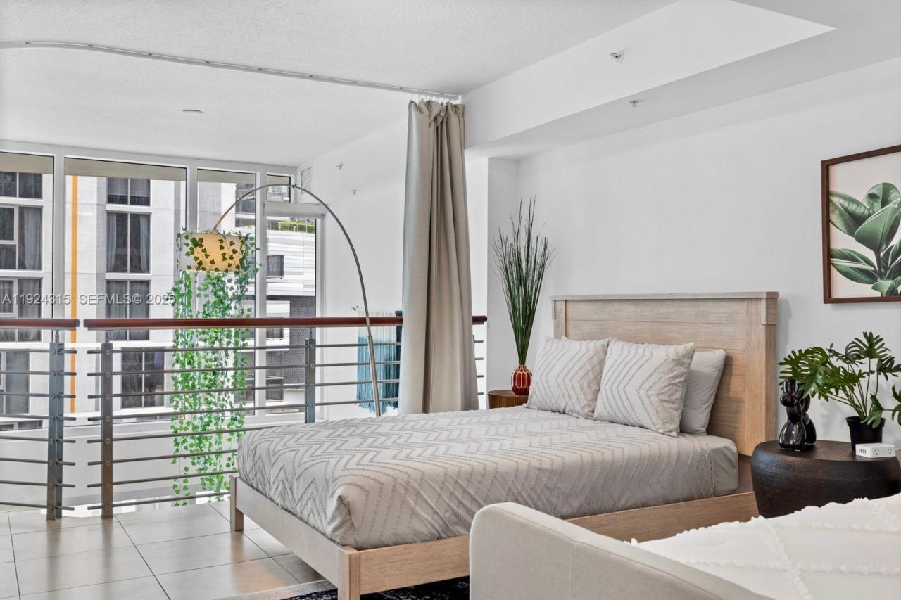 41 SE 5th St, Unit 510, Miami, FL 33131 Photo