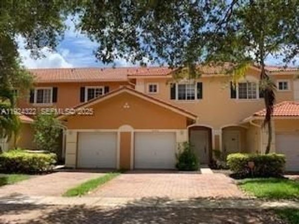 6533 Catalina Ln, Unit 6533, Tamarac, FL 33321