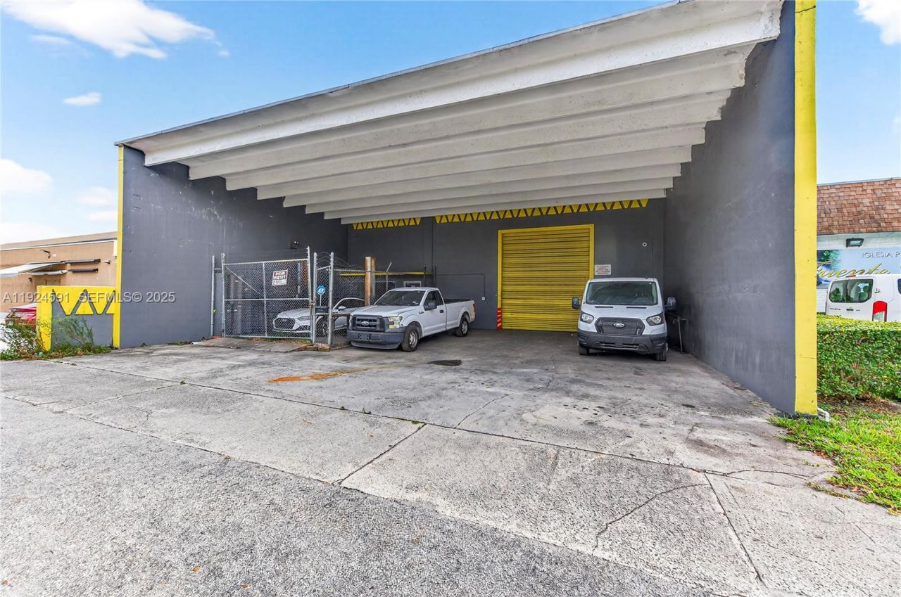 5821 Dewey St, Hollywood, FL 33023 Photo